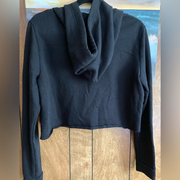 Meet your Posher, Paula - Picture 2 of 2